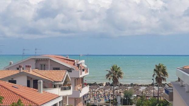 Sapore Di Mare Montesilvano Ngoại thất bức ảnh